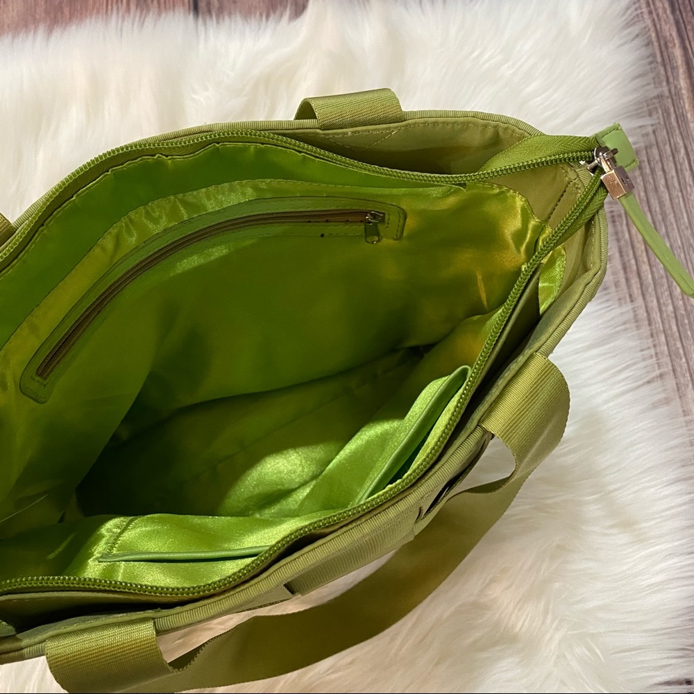 SOLD Bright Green Seatbelt Woven Shoulder Bag - Picture 3 of 5
